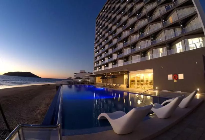 Holiday Inn Resort Mazatlan