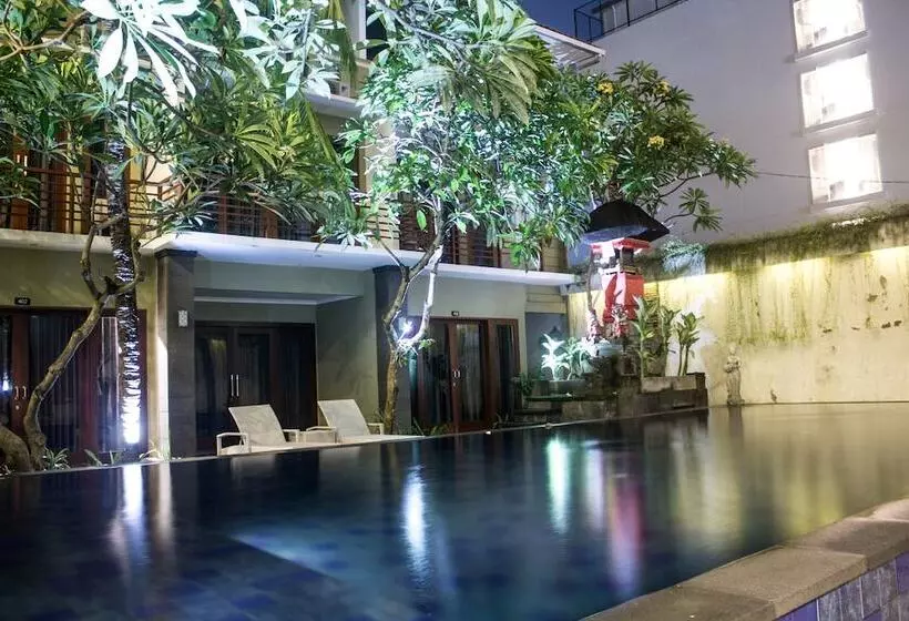 Fotos del hotel Transera Kamini Legian:  12