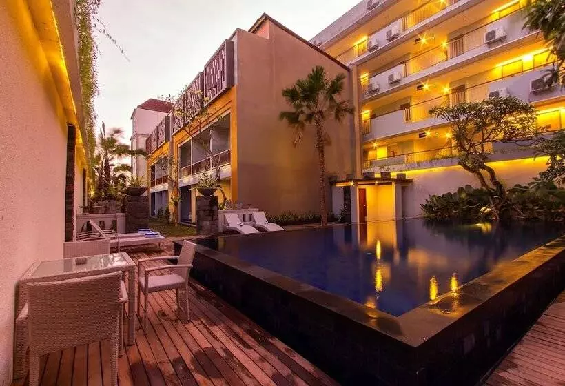 Fotos del hotel Transera Kamini Legian:  10