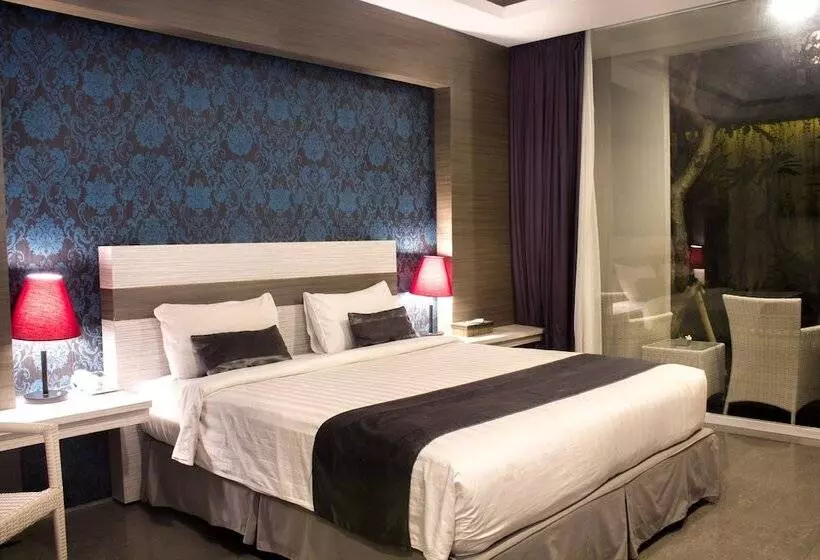Fotos del hotel Transera Kamini Legian:  11