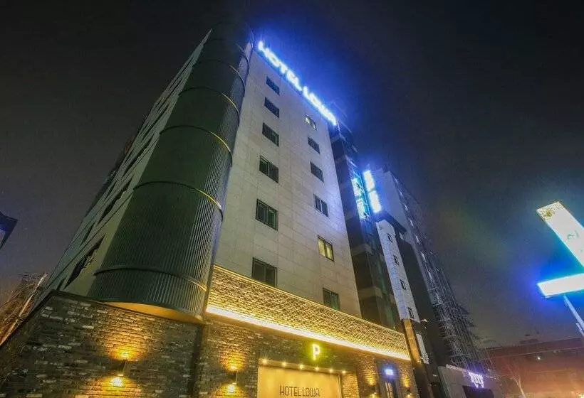 Hotel Lowa