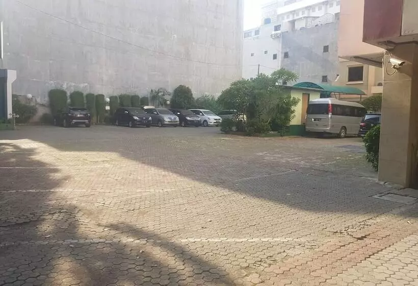 Fotos del hotel Surya Baru:  10