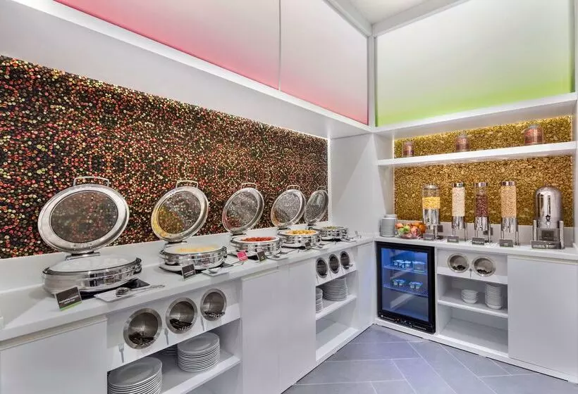 Fotos del hotel Hampton By Hilton Istanbul Zeytinburnu:  5