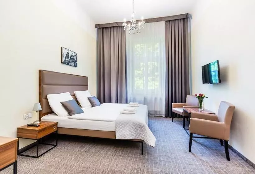 Pergamin Old Town Apartments