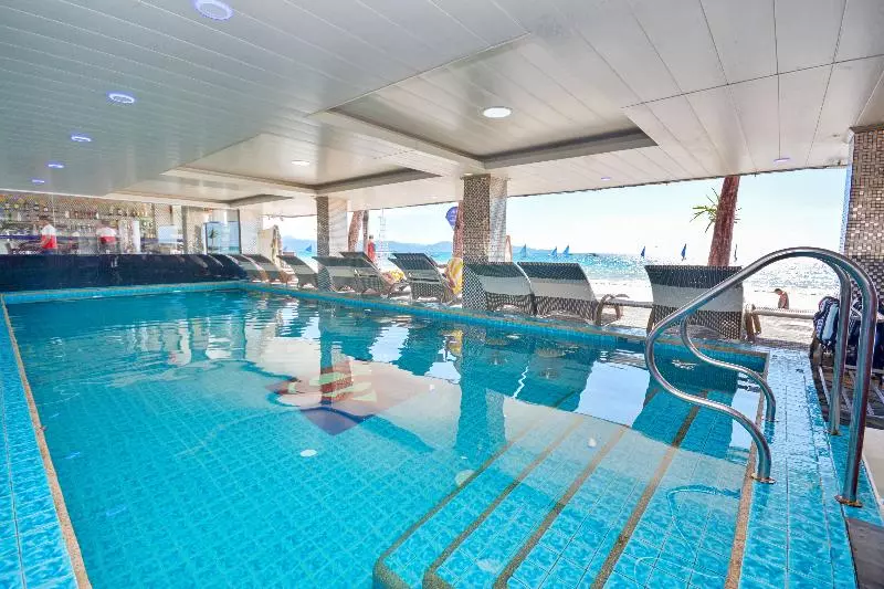 Fotos del hotel Diamond Water Edge Resort:  13