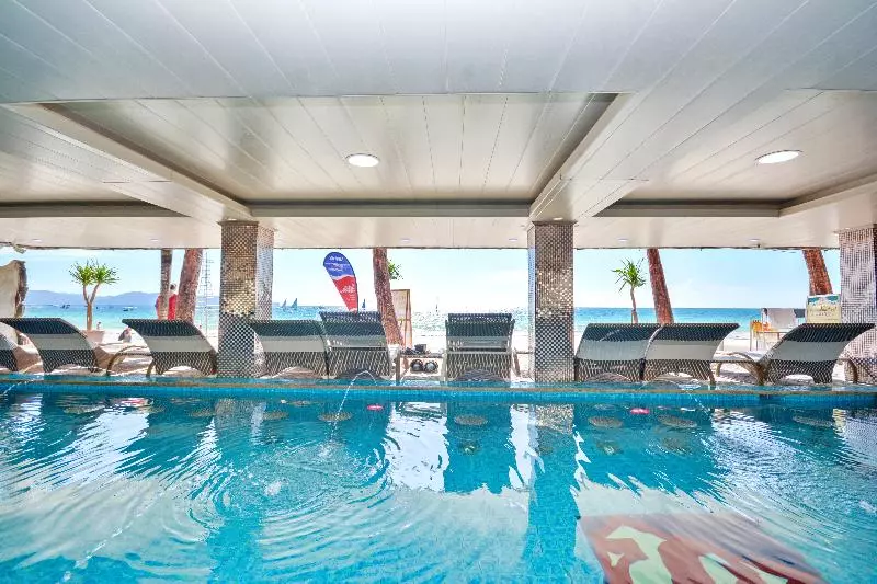 Fotos del hotel Diamond Water Edge Resort:  14