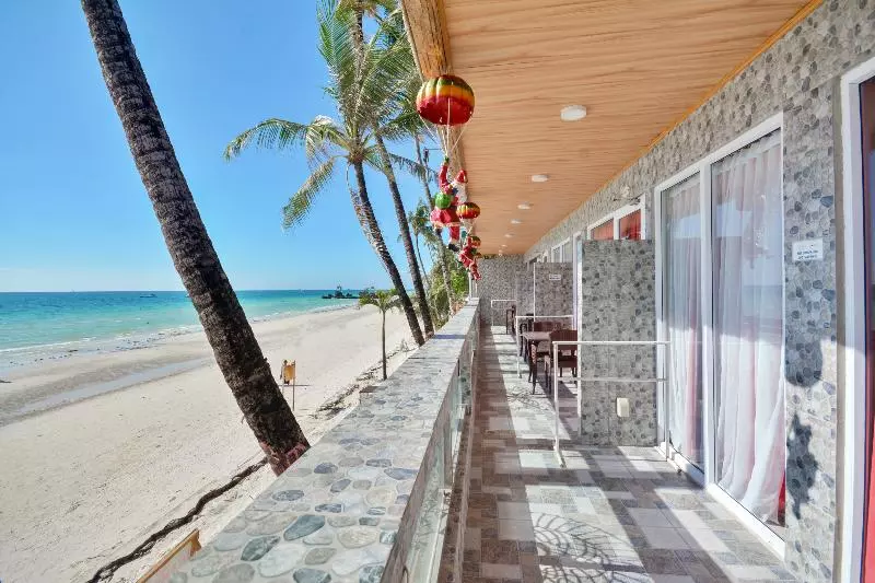 Fotos del hotel Diamond Water Edge Resort:  20