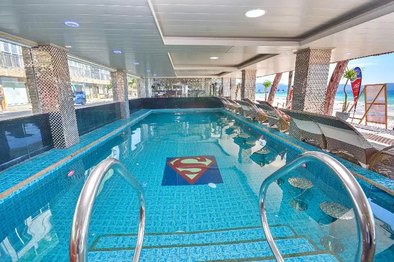 Fotos del hotel Diamond Water Edge Resort:  2