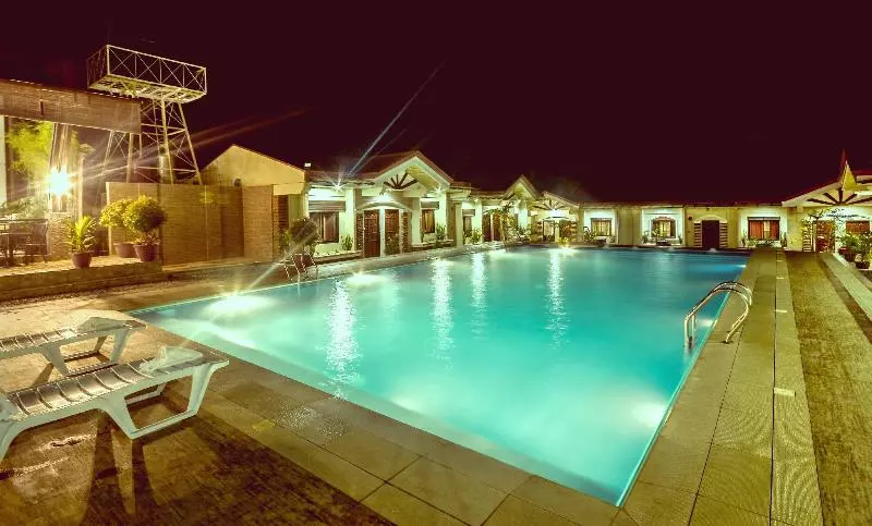 Fotos del hotel Rema Tourist Inn:  2
