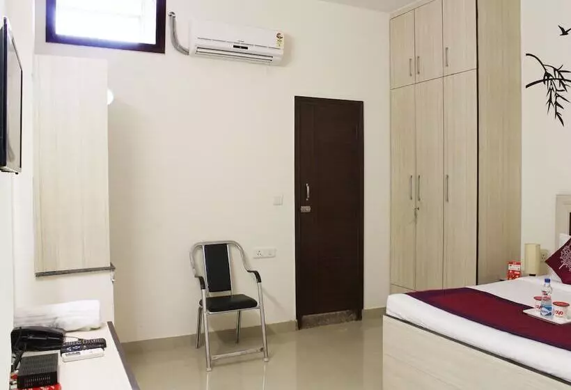 Oyo Rooms Sector 49
