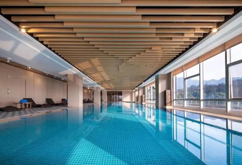 Fotos del hotel Four Points By Sheraton Chengdu, Pujiang Resort:  3