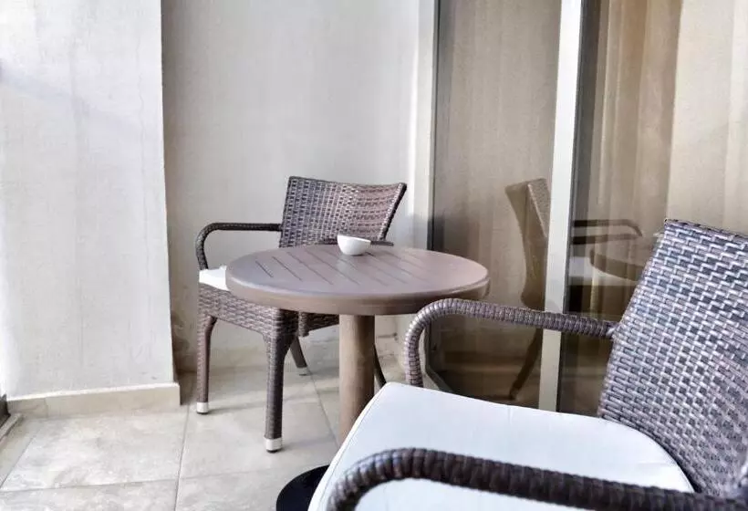 Fotos del hotel Colosseum Marina:  10
