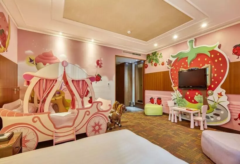 Fotos del hotel Golden Tulip Aesthetics Hotel:  25