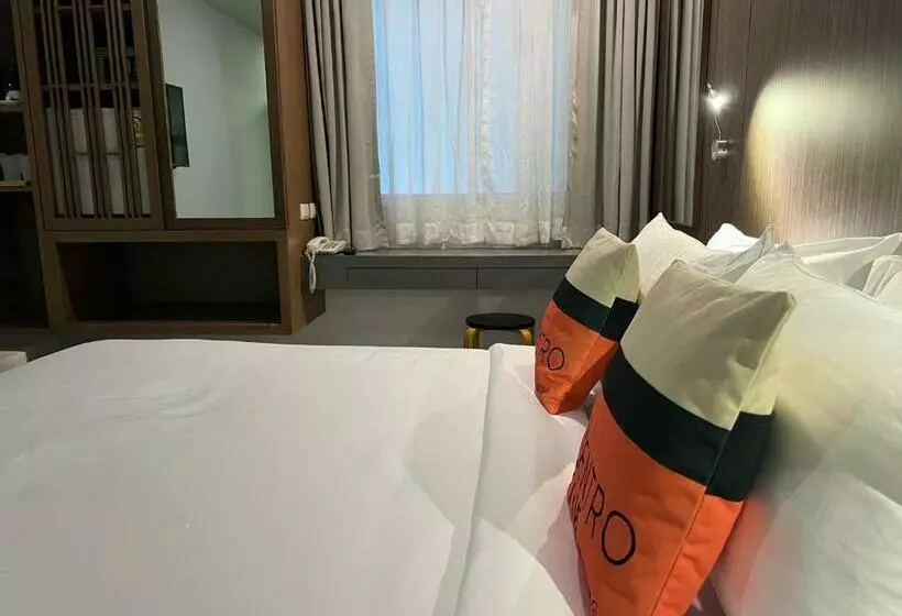 Fotos del hotel Elegancy Sansabai:  21