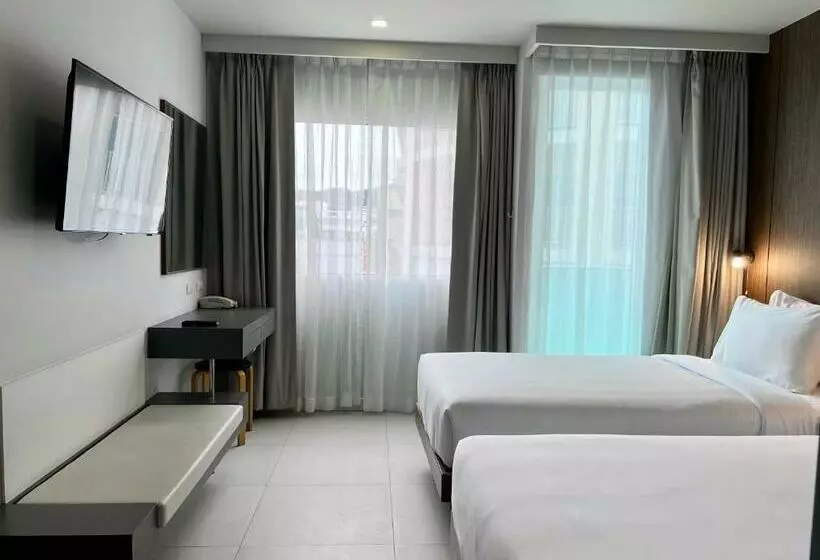Fotos del hotel Elegancy Sansabai:  9