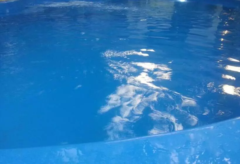 Fotos del hotel Exotic Bungalows:  8