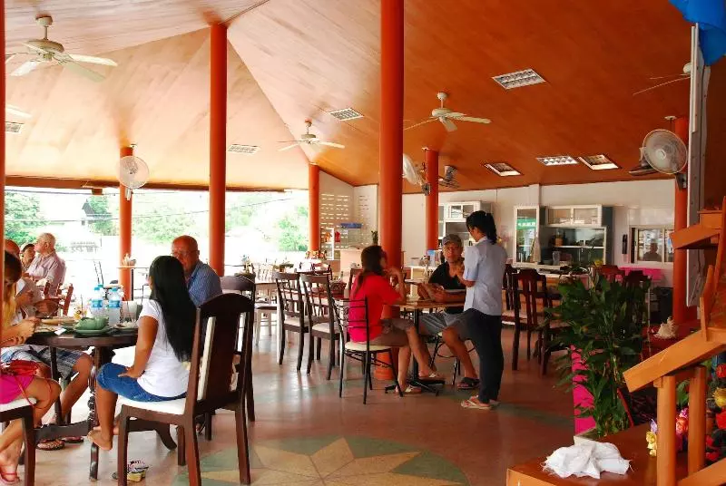 Fotos del hotel P.s 2 Resort:  6