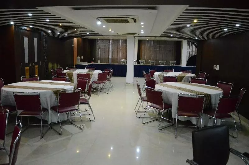 Fotos del hotel Airport  Grand, New Delhi:  11