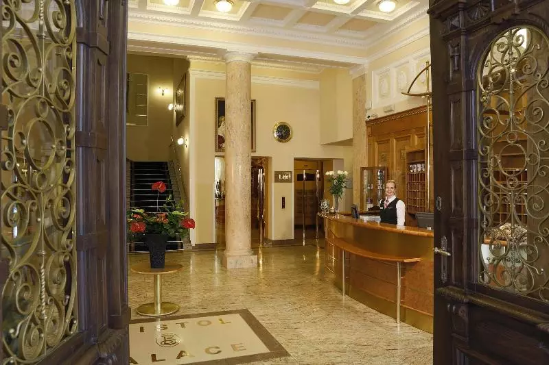 Fotos del hotel Bristol Palace:  13