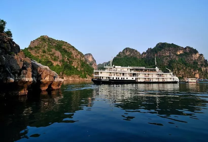 Emeraude Classic Cruises