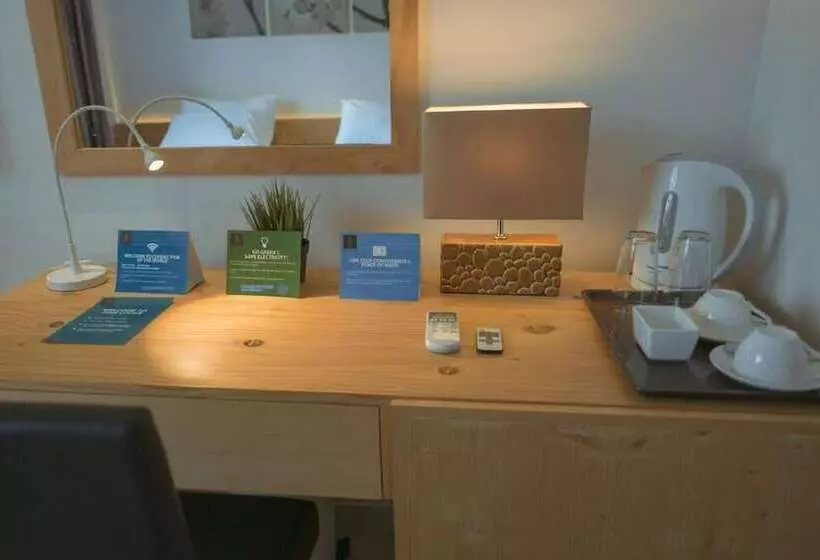 Fotos del hotel Pine Lodge:  17