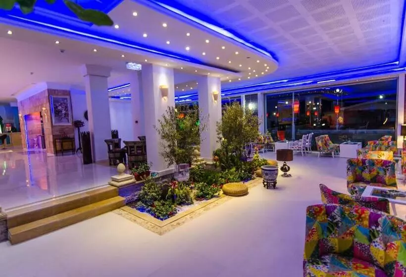 Fotos del hotel Phoenicia Luxury:  25