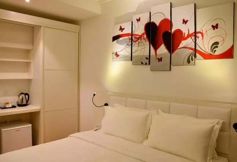 Fotos del hotel Pine Garden:  17