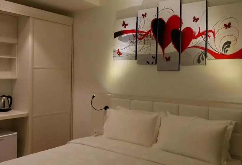Fotos del hotel Pine Garden:  19