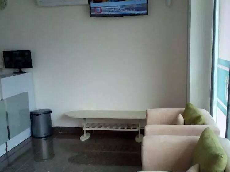 Fotos del hotel The Arizon At Malioboro:  7