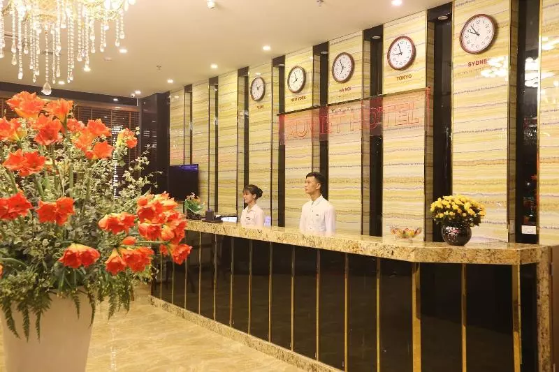 Fotos del hotel Au Viet:  3