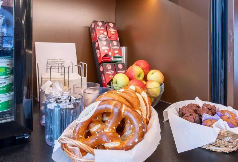 Fotos del hotel B&b Hotel München-olympiapark:  3