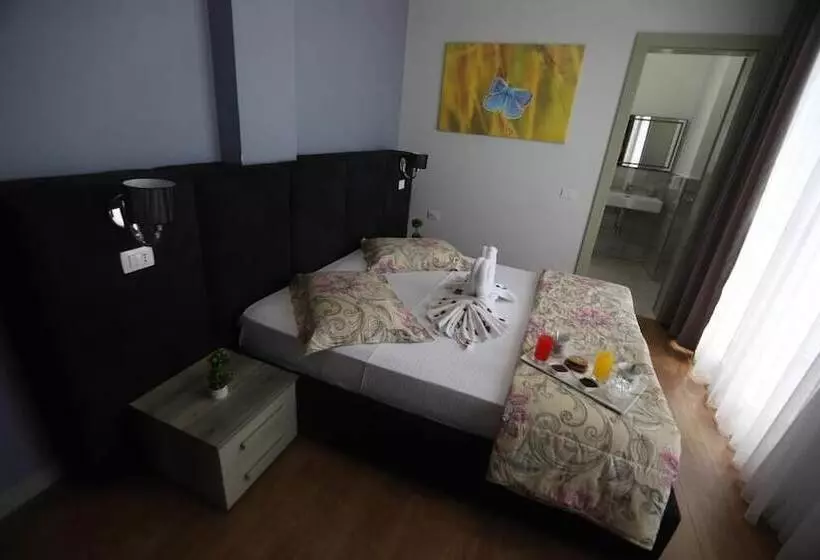 Fotos del hotel Perandor Beach:  2