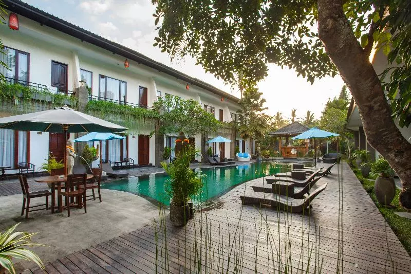 Fotos del hotel Ubud Raya:  12