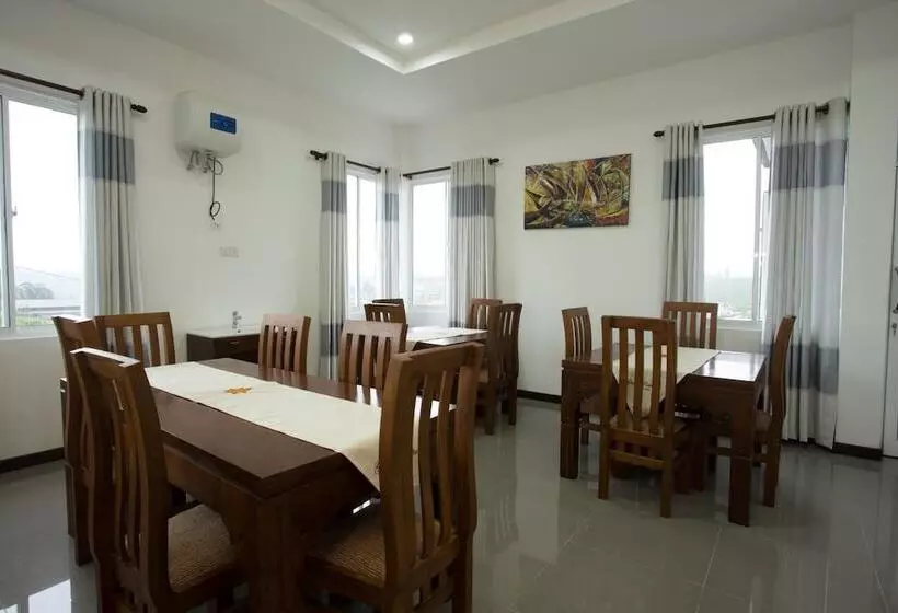 Fotos del hotel Grand Camellia:  15