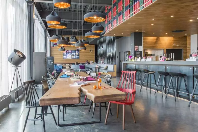 Fotos del hotel Moxy Aberdeen Airport:  4