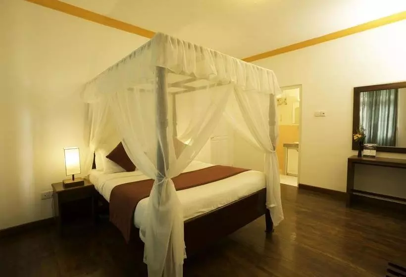 Fotos del hotel Camellia Lake Resort:  6