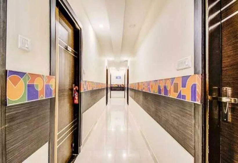 Fotos del hotel Fab Corporate Crown Koramangala  Fully Vaccinated Staff:  10