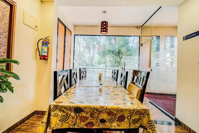 Fotos del hotel Fab Corporate Crown Koramangala  Fully Vaccinated Staff:  7