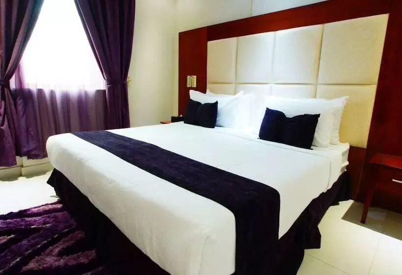 Fotos del hotel Almuhaidb Tahliya  Olaya:  12