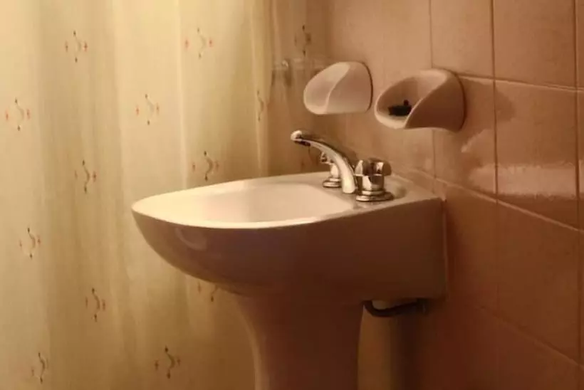 Fotos del hotel Hosteria Güemes:  5