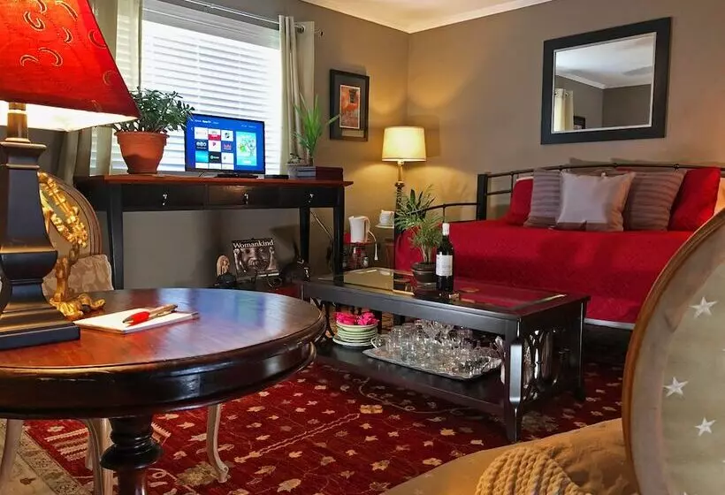 Butler Creek House