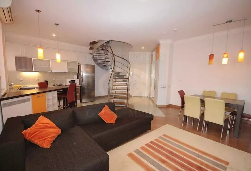 Fotos del hotel First Choice Apartments:  20