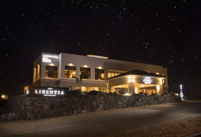 Fotos del hotel Libentia  & Pool Villa:  23