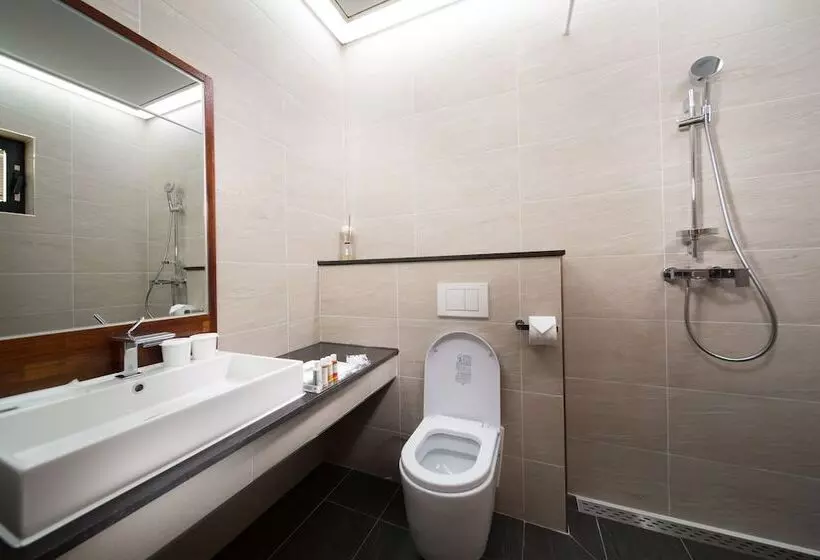 Fotos del hotel Libentia  & Pool Villa:  4