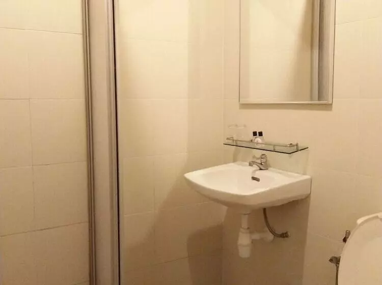 Fotos del hotel Koptown Hotel Segamat:  5