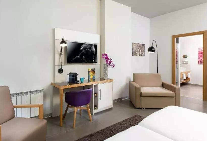Fotos del hotel Nyx  Milan By Leonardo S:  11