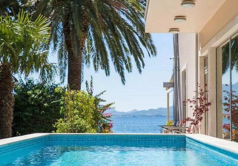 Casa Del Mare – Blanche