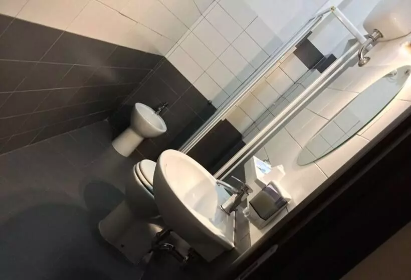 Fotos del hotel Cialdini Rome:  9