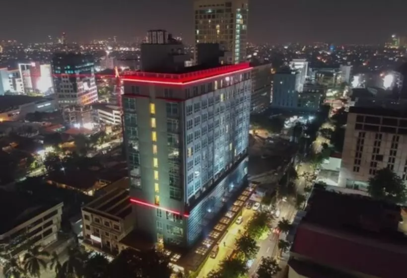 Aria Centra Surabaya