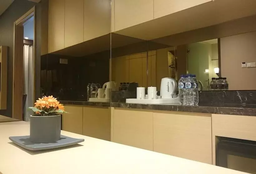 Fotos del hotel Aria Centra Surabaya:  7